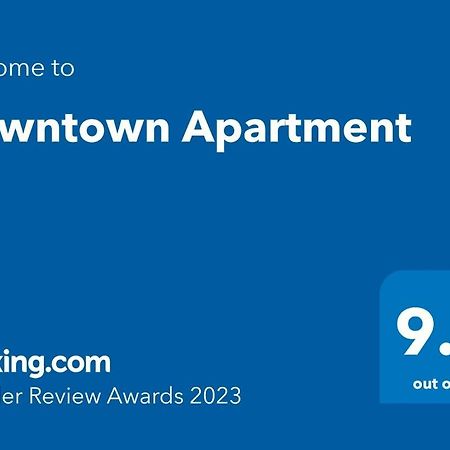 Downtown Apartment Berat Esterno foto
